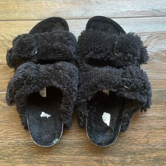 NWT BIRKENSTOCK BIG BUCKLE Fur Lined Sandals! - Picture 8 of 10